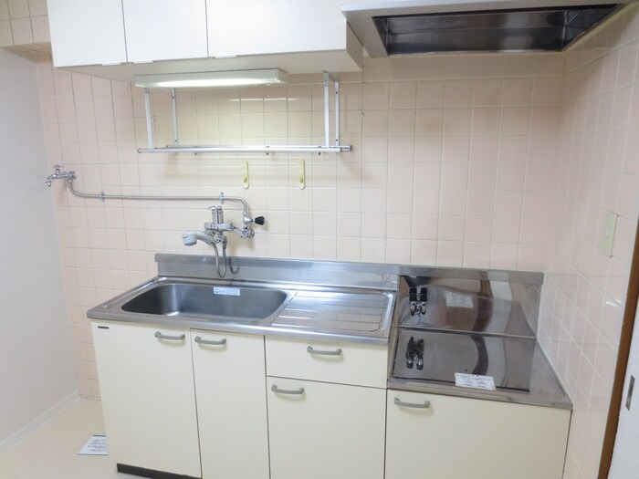 サンハイツ十条(301)の物件内観写真