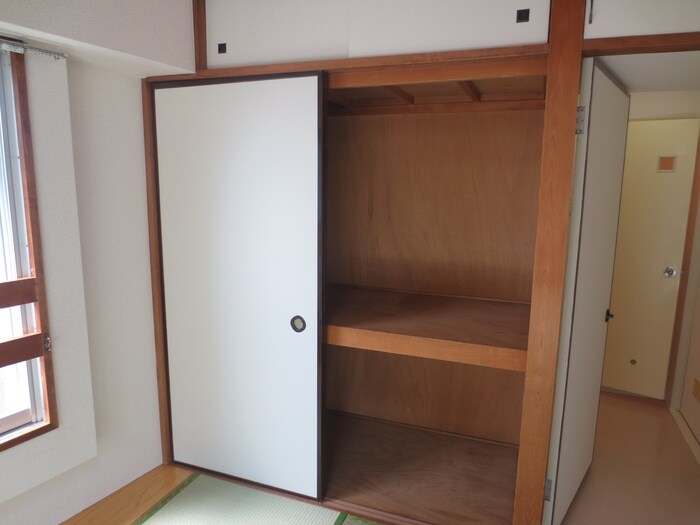 サンハイツ十条(301)の物件内観写真