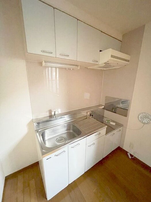 プリムローズ原山の物件内観写真