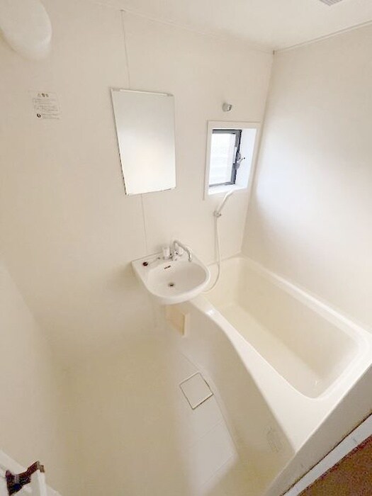 プリムローズ原山の物件内観写真