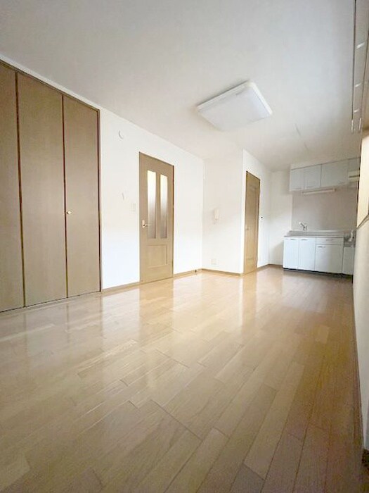 プリムローズ原山の物件内観写真