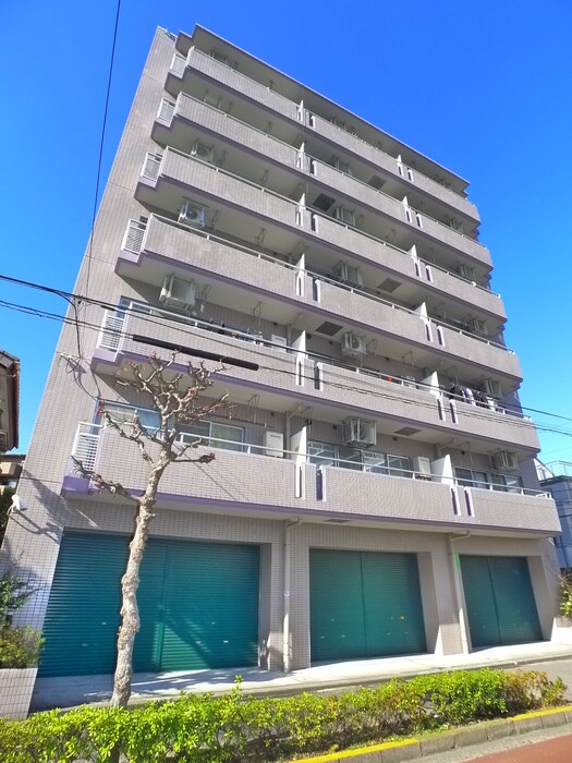 第一スカイハイツ足立の物件外観写真