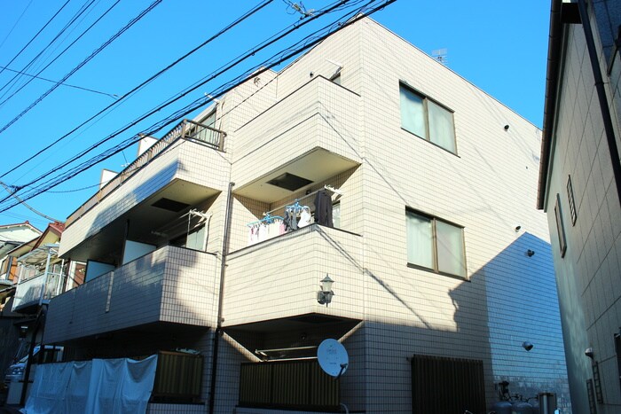 ルミエ－ル菅生の物件外観写真