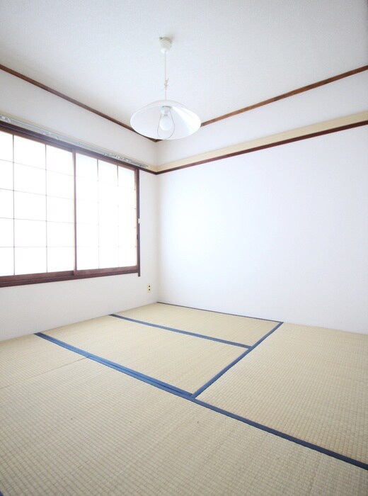 長尾住宅9号棟（203）の物件内観写真