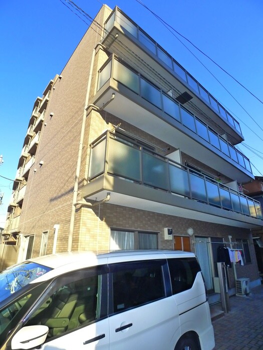 プレミールセゾンの物件外観写真