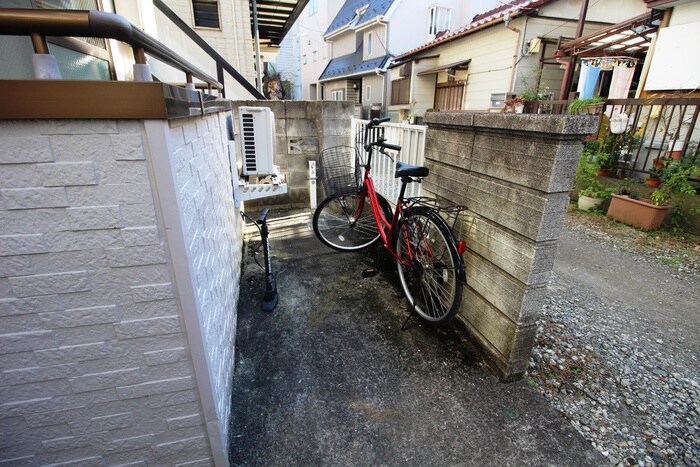 ノイエハイム高津の物件外観写真