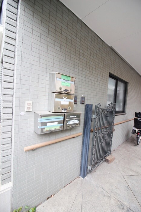 川口斉藤マンションの物件外観写真