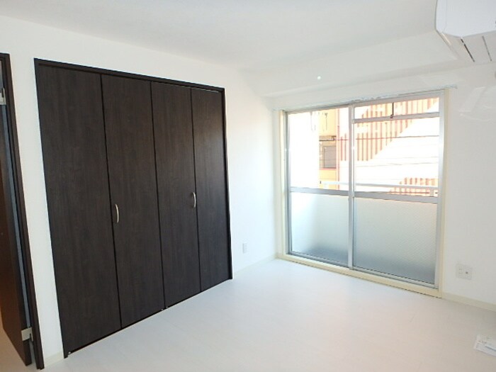 第二村石ビルの物件内観写真