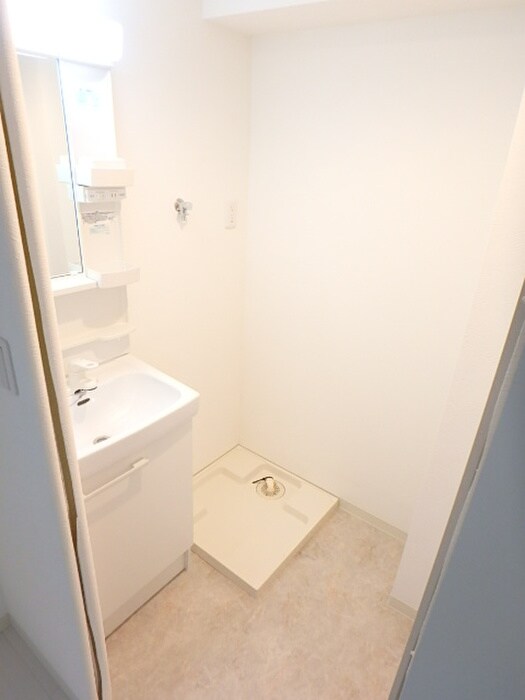 第二村石ビルの物件内観写真