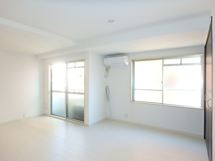 第二村石ビルの物件内観写真