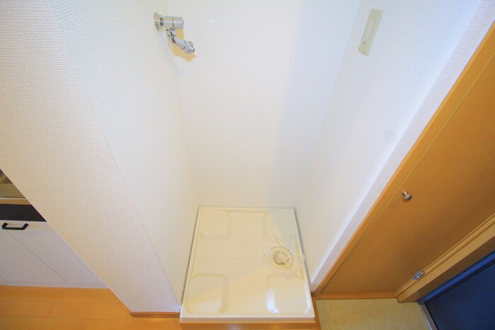 ＬＹＮＸ赤塚新町の物件内観写真