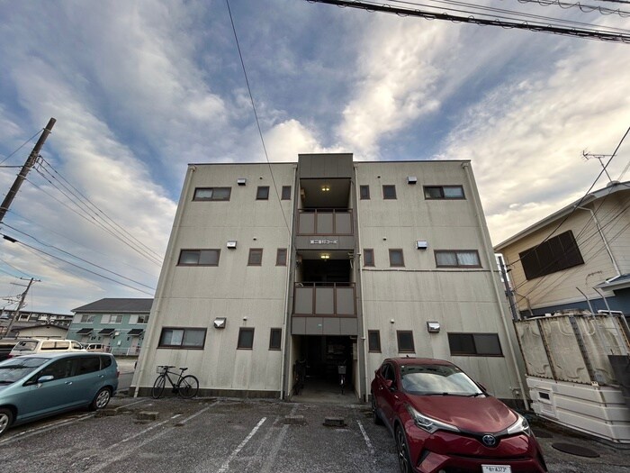第２金杉コ－ポの物件外観写真