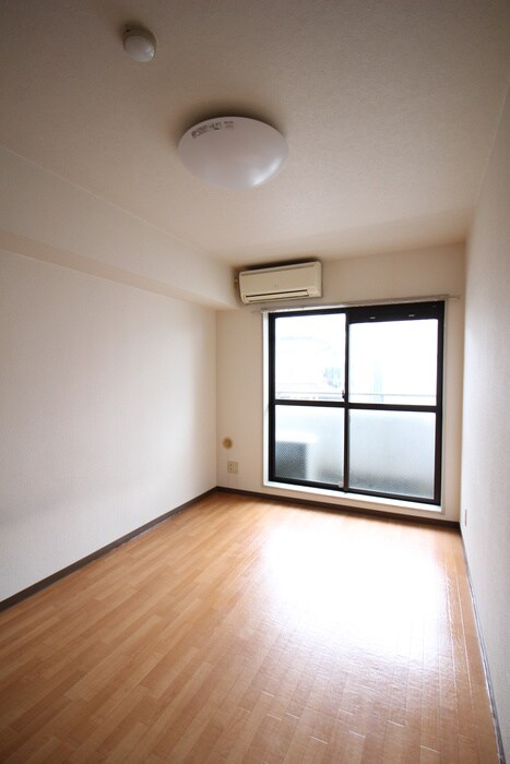 メゾン・ド・プラシ－ド(304)の物件内観写真