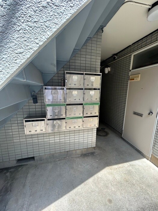 サンパレスの物件外観写真