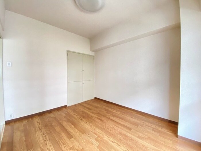 ヴェルドール芳花園の物件内観写真