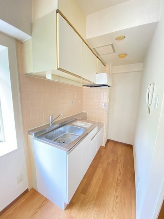 ヴェルドール芳花園の物件内観写真