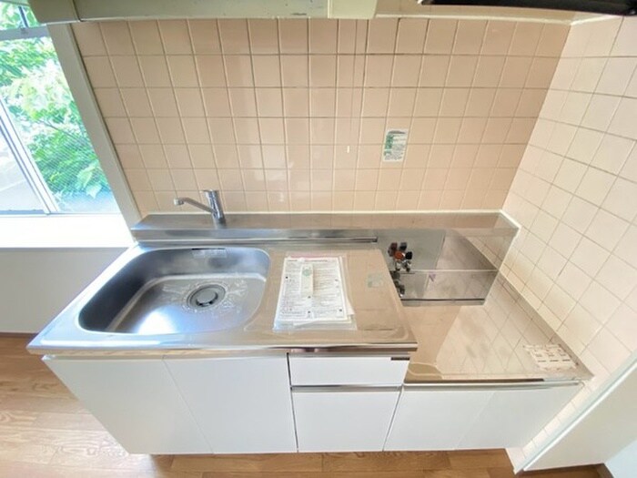 ヴェルドール芳花園の物件内観写真