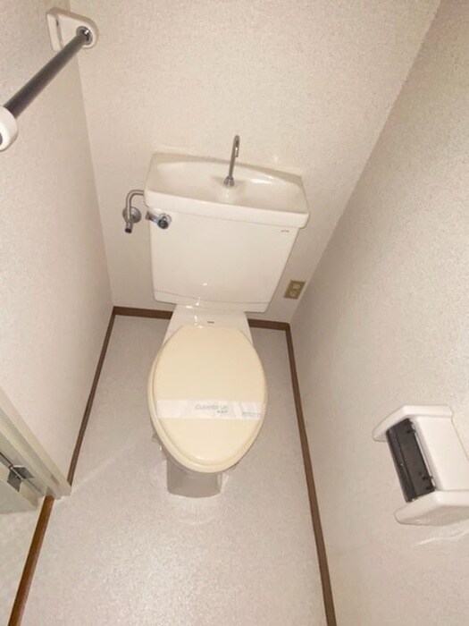 ヴェルドール芳花園の物件内観写真