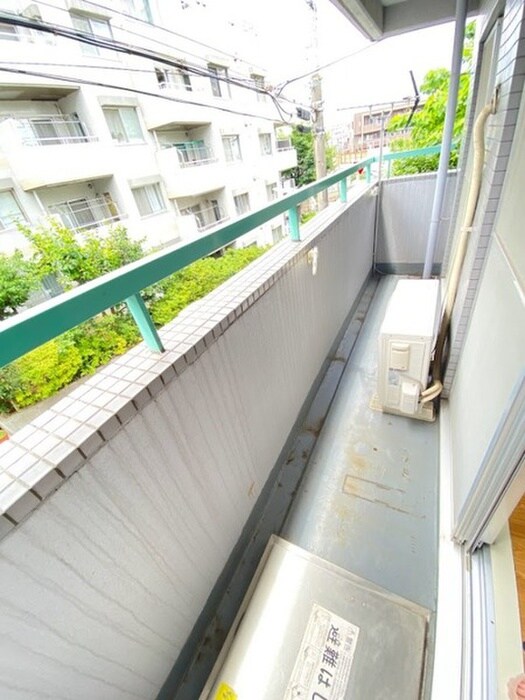 ヴェルドール芳花園の物件内観写真