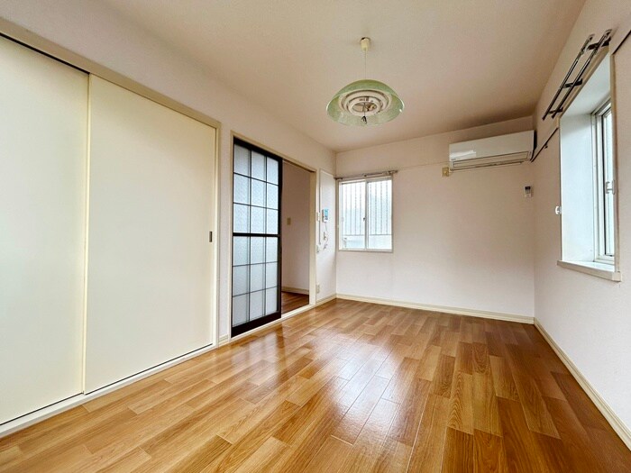 スリ－ゼの物件内観写真