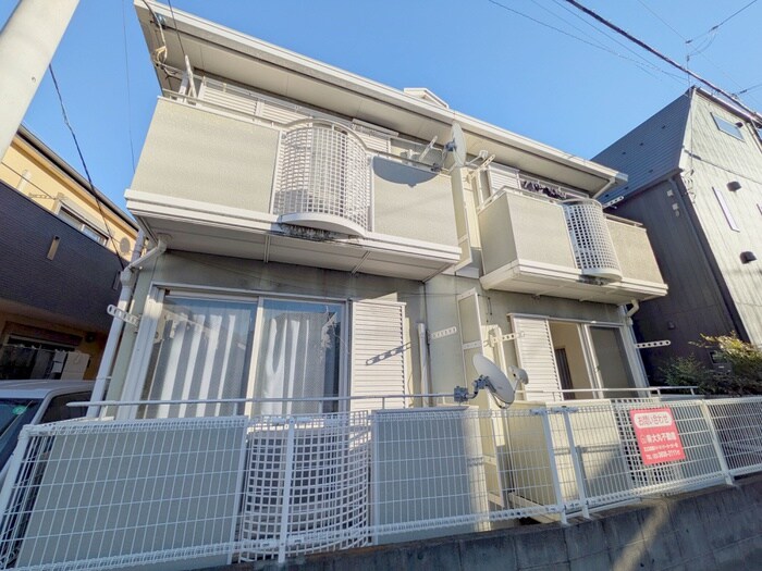 エスペランサ綾瀬の物件外観写真