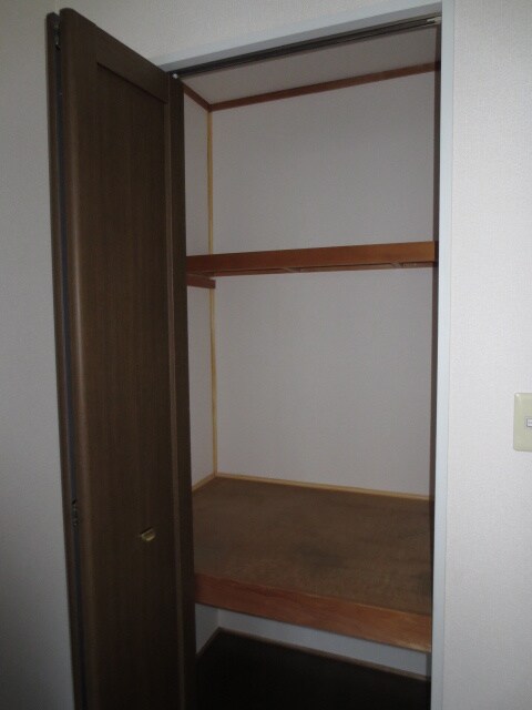 アネックス弐番館の物件内観写真