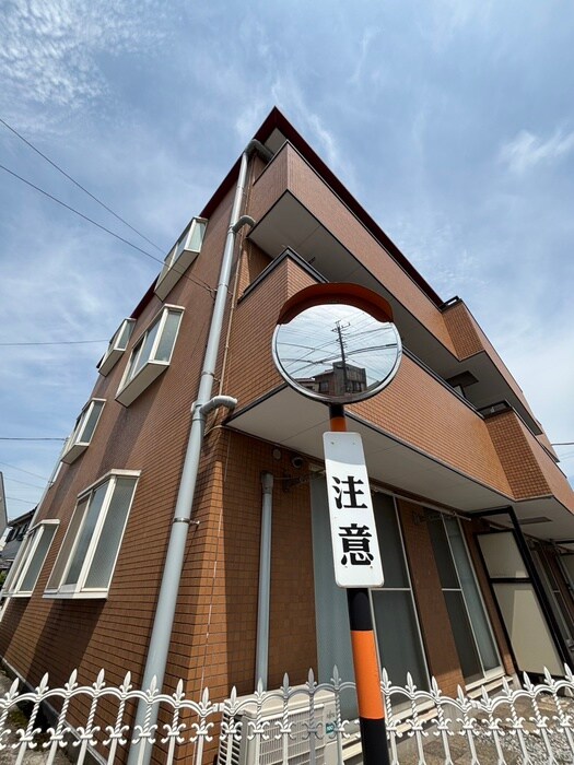 サンライズⅢの物件外観写真