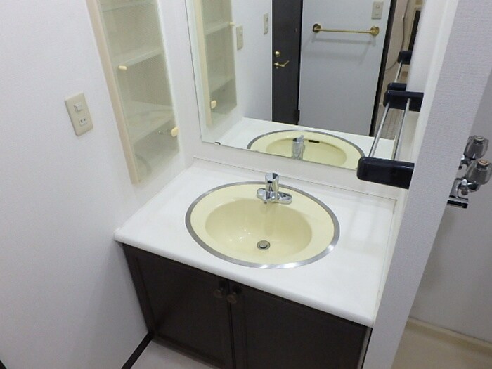 シティハイツ根津(302)の物件内観写真