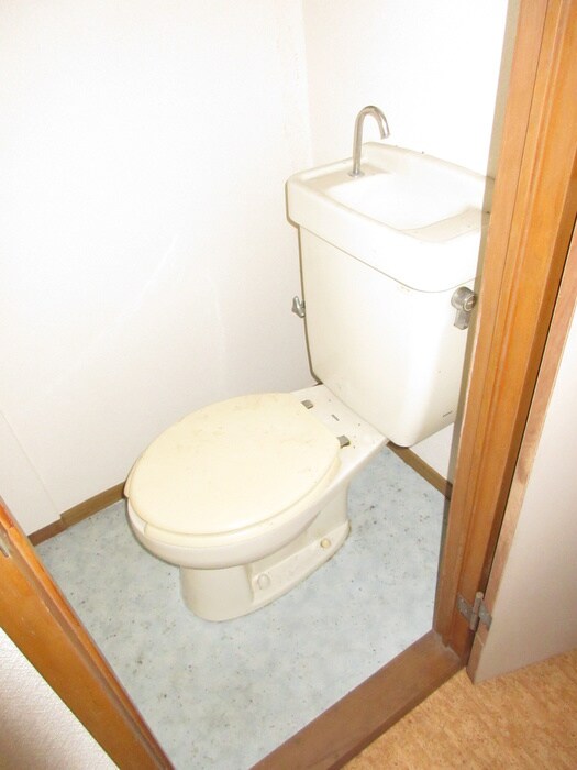 西田ハイツの物件内観写真