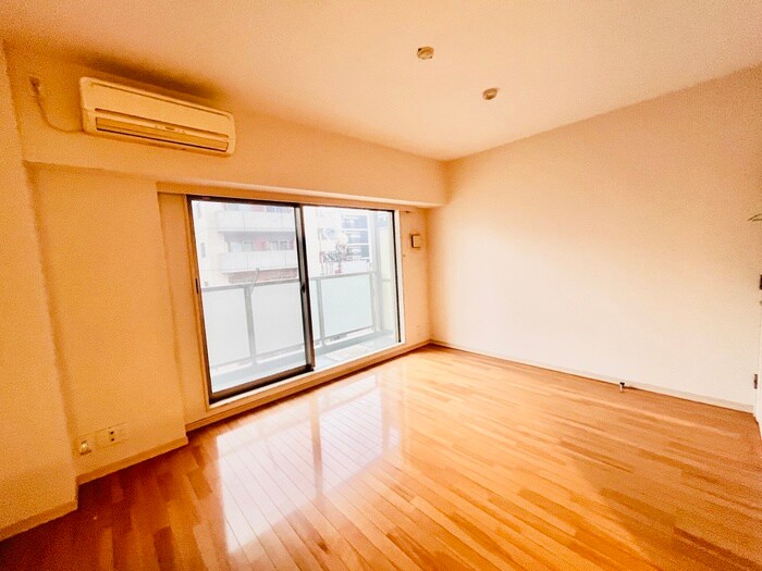 リバ－レ秋葉原の物件内観写真