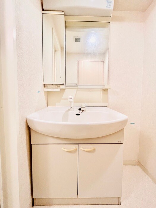 リバ－レ秋葉原の物件内観写真