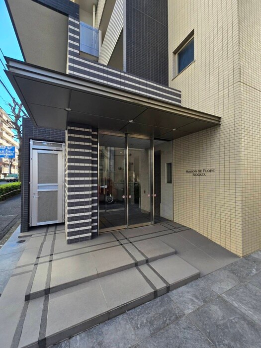 メゾンドフローレ野方の物件外観写真