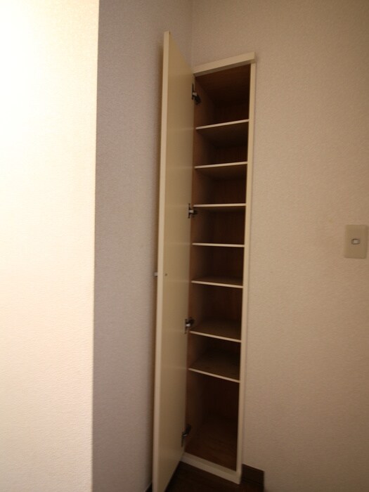 第６中野坂上ゴールド館の物件内観写真