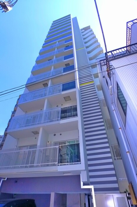 プラウドフラット浅草雷門の物件外観写真