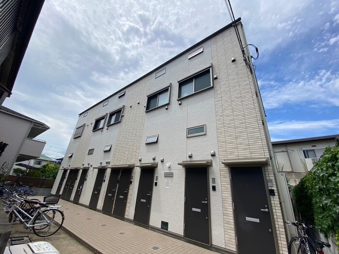 バーミープレイス東小金井の物件外観写真