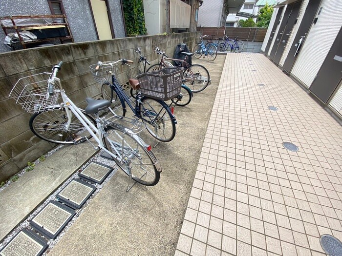 バーミープレイス東小金井の物件外観写真