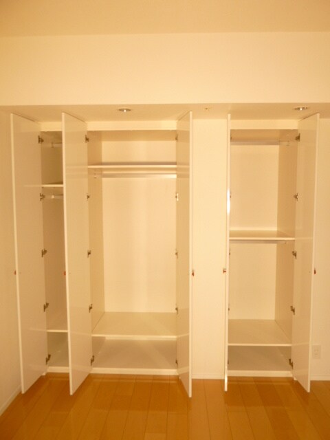 カスタリア銀座の物件内観写真