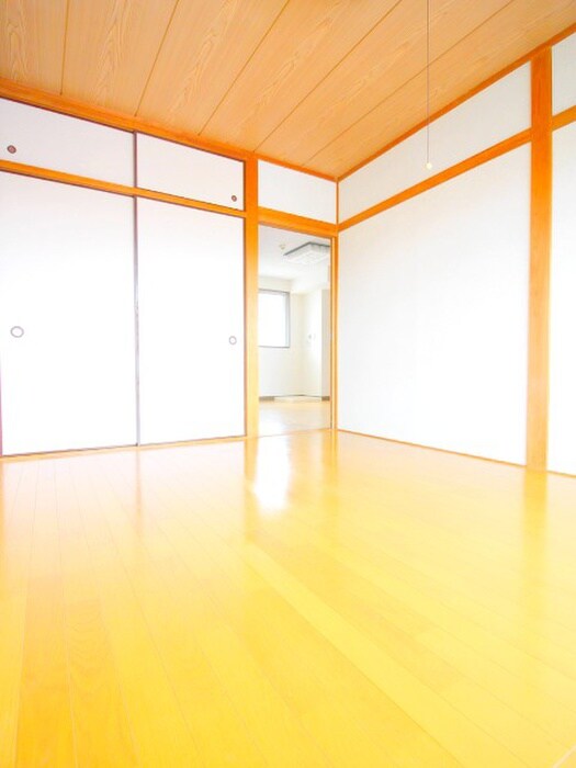 ホワイトハイムみずほ台の物件内観写真