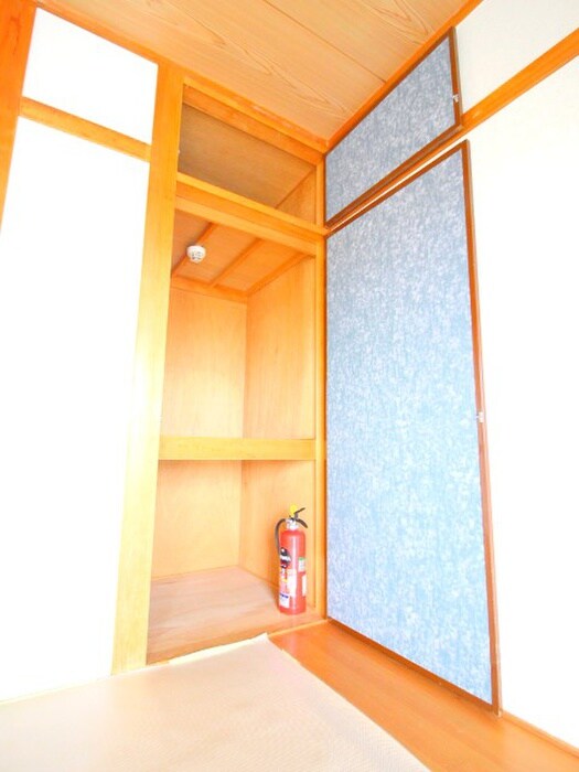 ホワイトハイムみずほ台の物件内観写真