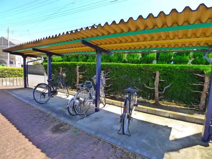 ヴィラ中川の物件外観写真