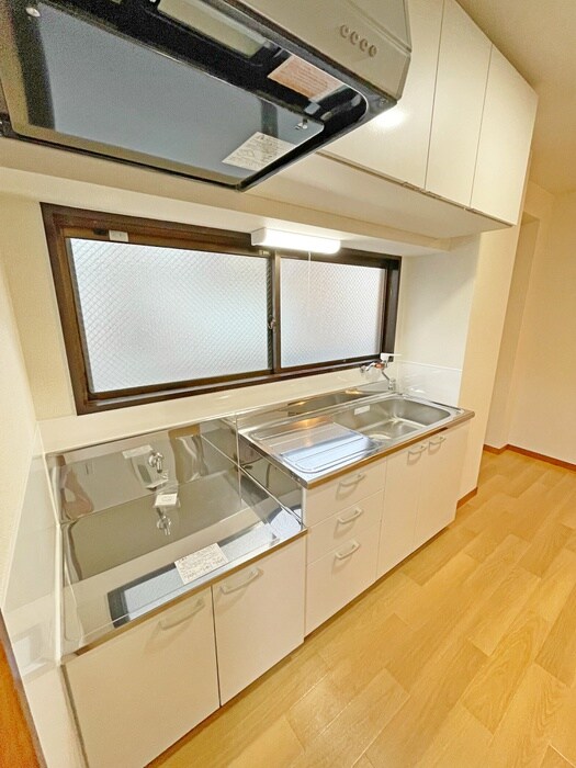 パ－ルシャト－(3階･4階)の物件内観写真