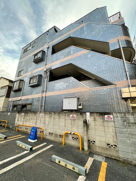 パ－ルシャト－(3階･4階)の物件外観写真