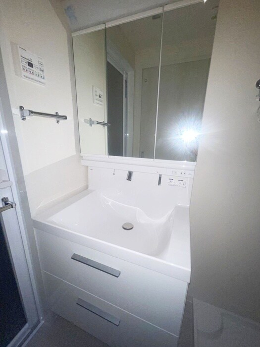 CONSTELLATIONの物件内観写真