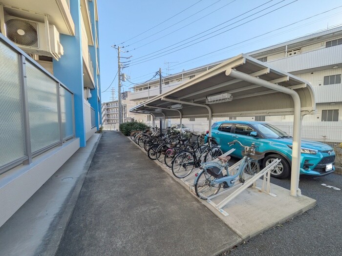 メテオール・リオンの物件外観写真