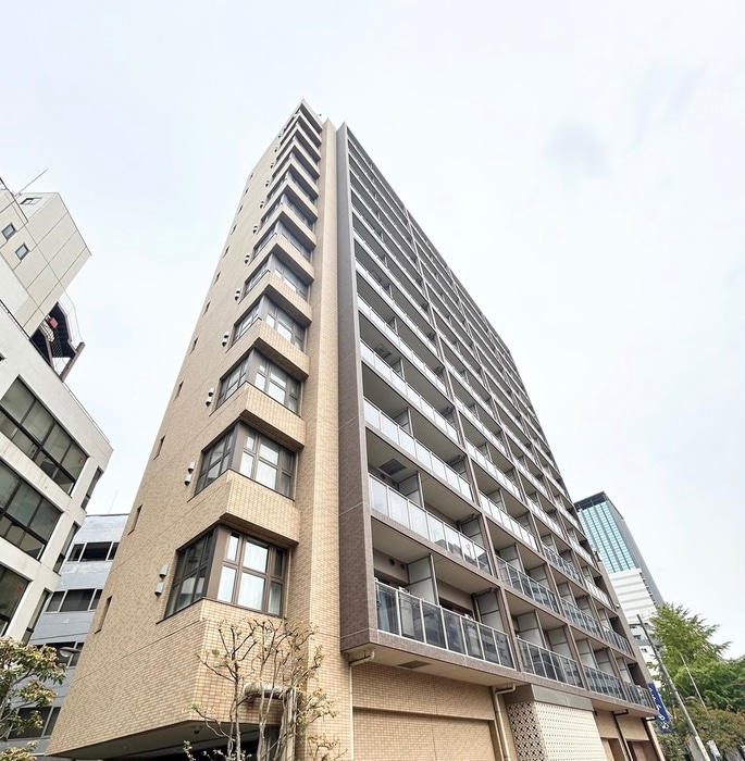 パークハビオ飯田橋の物件外観写真