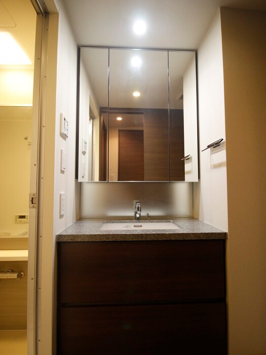 パークハビオ飯田橋の物件内観写真