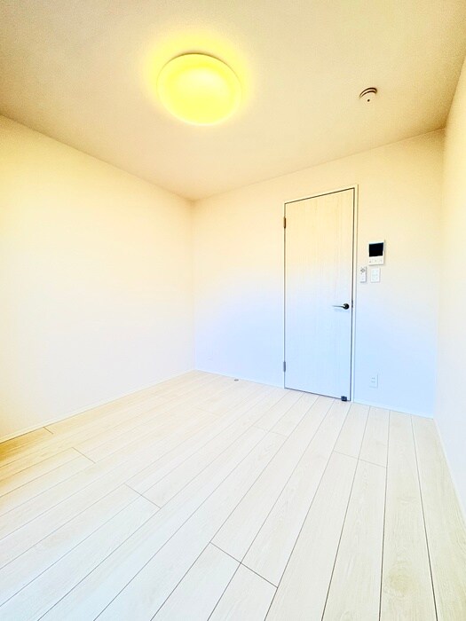 NAT上尾の物件内観写真