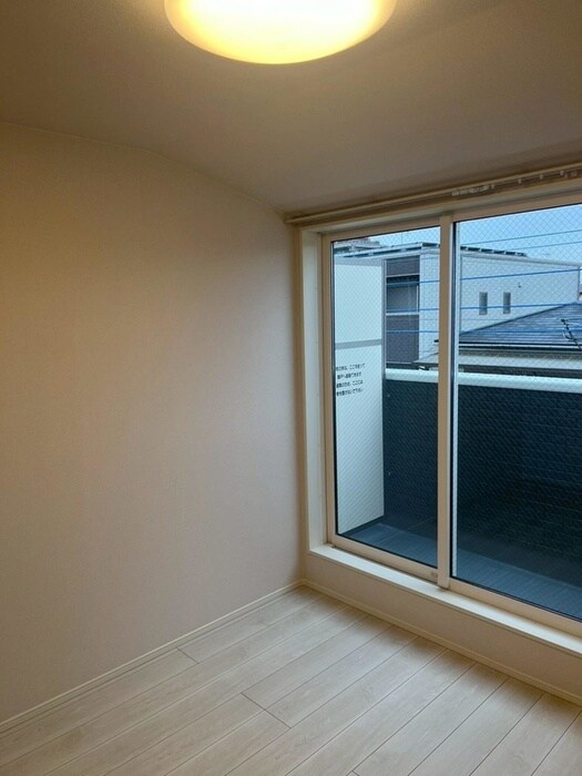 NAT上尾の物件内観写真