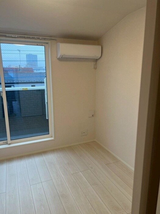 NAT上尾の物件内観写真