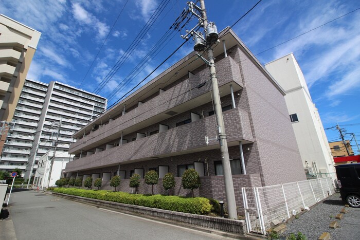 昭島コ－トエレガンスＢ棟の物件外観写真